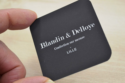 exemple carte de visite professionnelle, carte de visite pas cher carte de visite carre coin arrondi vernis sélectif pelliculage mat soft touch