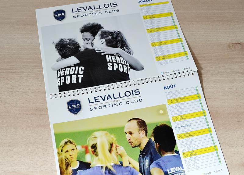 impression calendrier club sportif personnalisé pas cher, une personnalisation entière pour la création en ligne de votre calendrier association club sportif 