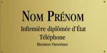Modèle plaque gravure plexi S  infirmi&egrave;re pour plaque 20x10cm aspect Or, grav&eacute;e laser professionnelle 1 &agrave; 4 lignes maximum à personnaliser en ligne avec modèle gratuit