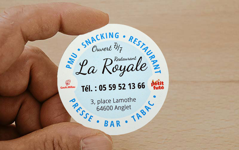 Petite Carte de Visite Ronde personnalisable pour Café Bar Tabac